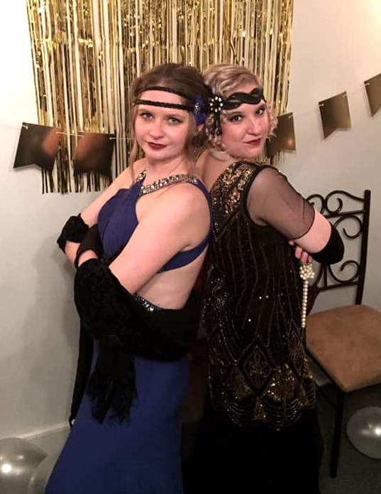 HOW TO HOST AN AMAZING SPEAKEASY PARTY IN 25 EASY STEPS  Speakeasy party,  Gatsby themed party, Prohibition party